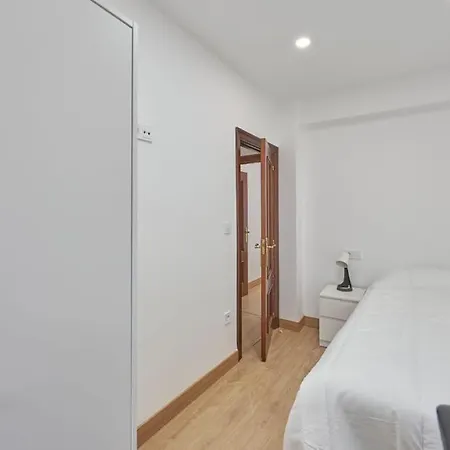 Reformado, Centrico , Wifi . Dr Magoo Apartment *