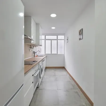 Reformado, Centrico , Wifi . Dr Magoo Oviedo