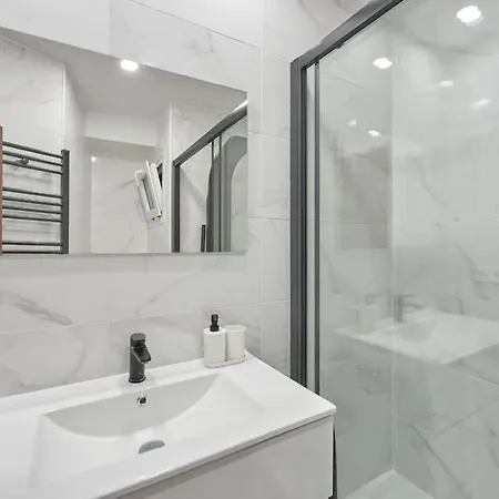 Apartment Reformado, Centrico , Wifi . Dr Magoo *