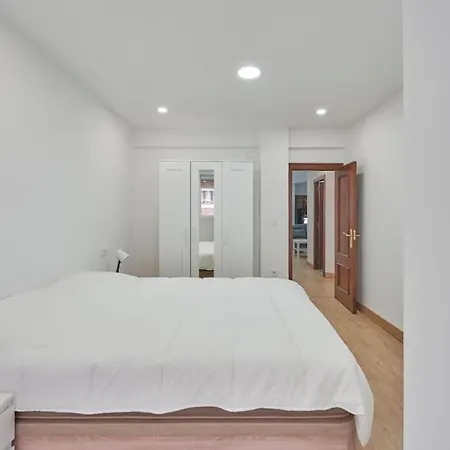 Reformado, Centrico , Wifi . Dr Magoo Apartment *